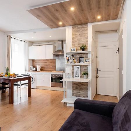 Rue Cler - Eiffel Tower City Apartment ปารีส ภายนอก รูปภาพ