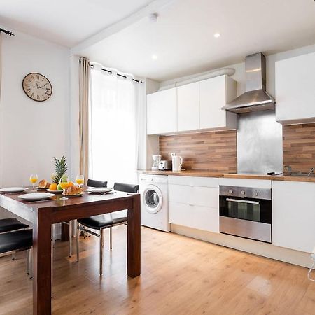 Rue Cler - Eiffel Tower City Apartment ปารีส ภายนอก รูปภาพ