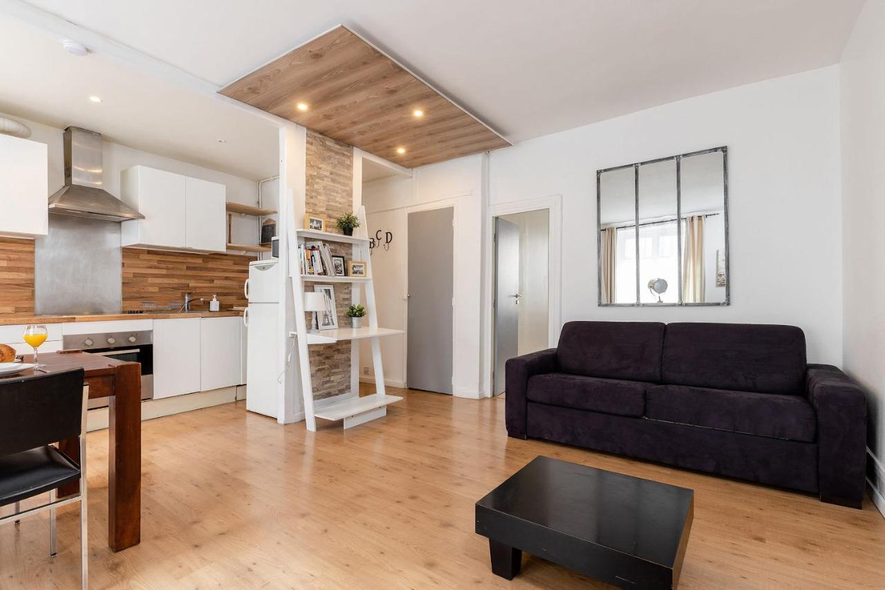 Rue Cler - Eiffel Tower City Apartment ปารีส ภายนอก รูปภาพ