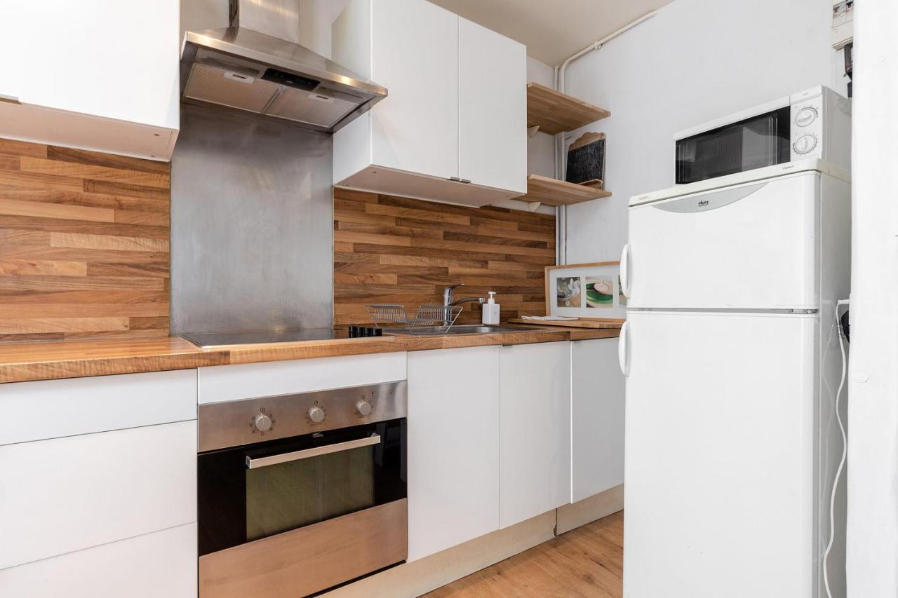 Rue Cler - Eiffel Tower City Apartment ปารีส ภายนอก รูปภาพ