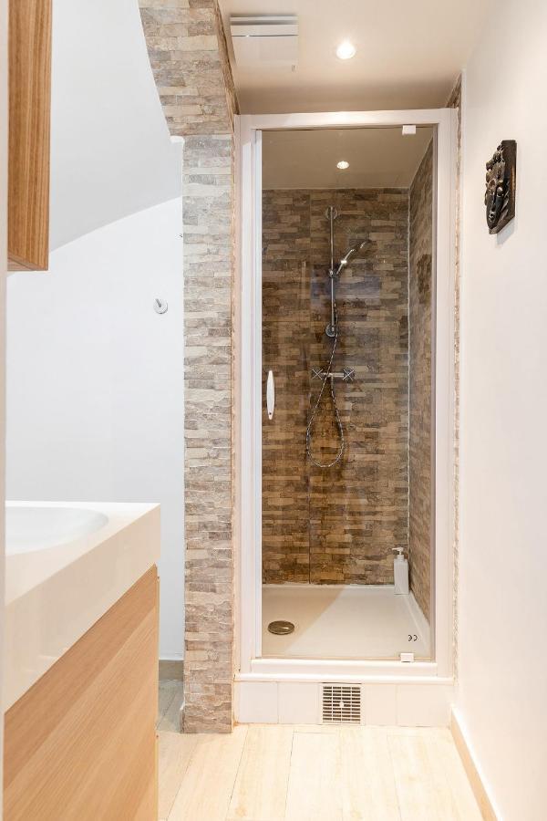 Rue Cler - Eiffel Tower City Apartment ปารีส ภายนอก รูปภาพ